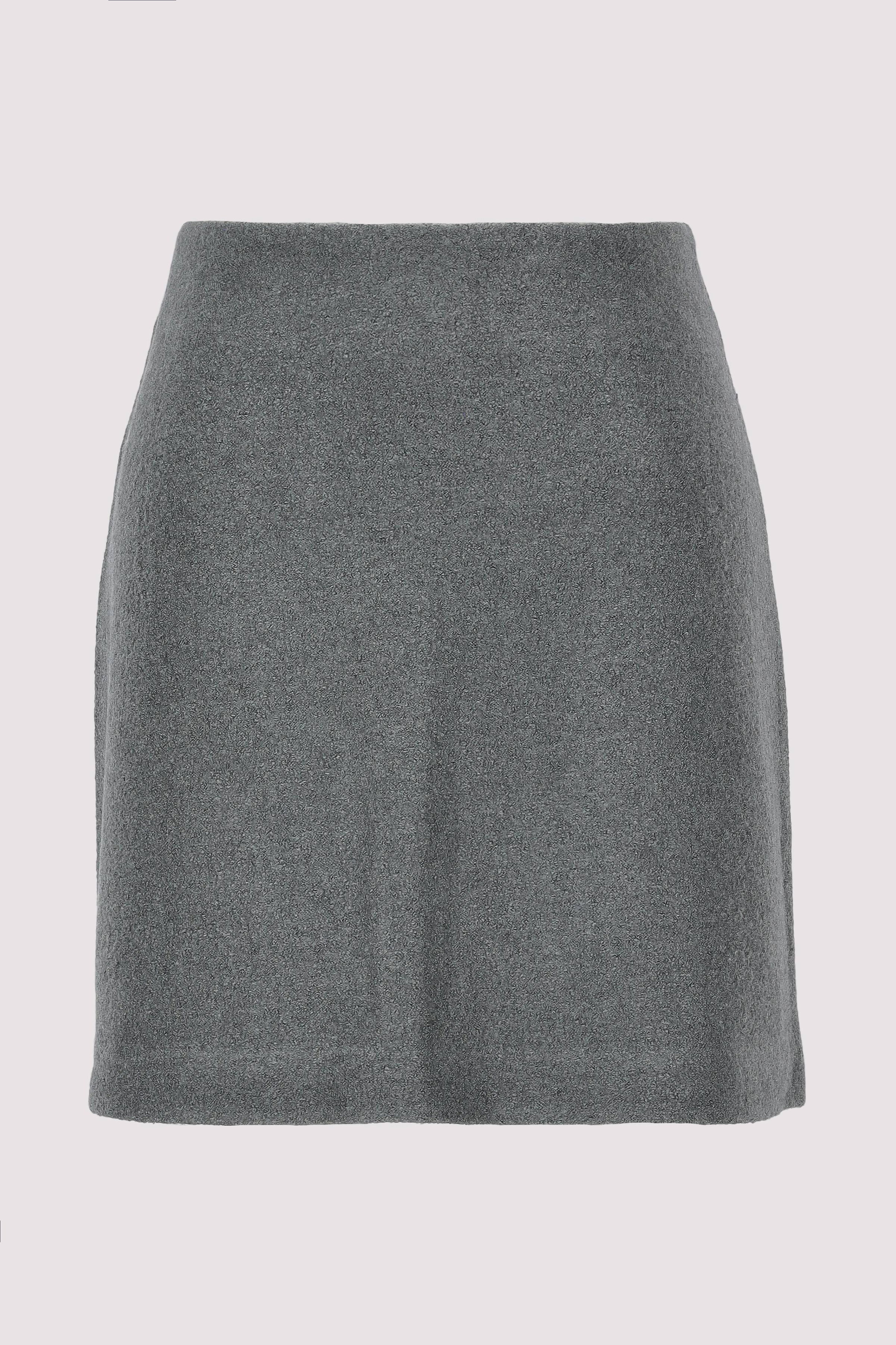 Skirt, short length